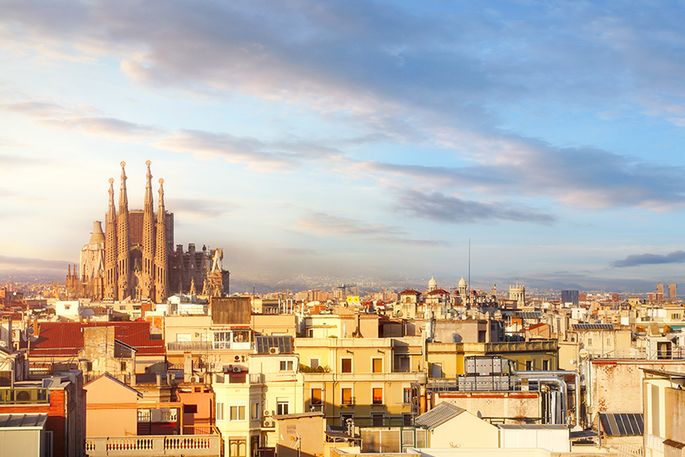 wide view of the Cathedral of Barcelona and rooftops